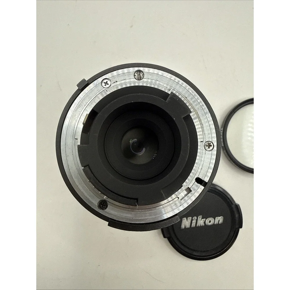 Nikon AF NIKKOR 28-70mm f/3.5-4.5 D Auto & Manual Lens AF